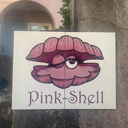 Pink-shell לינה וארוחת בוקר Santiago de Riba-Ul